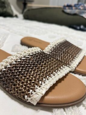 Time and Tru Brown and Cream Woven Slide Sandals - Women